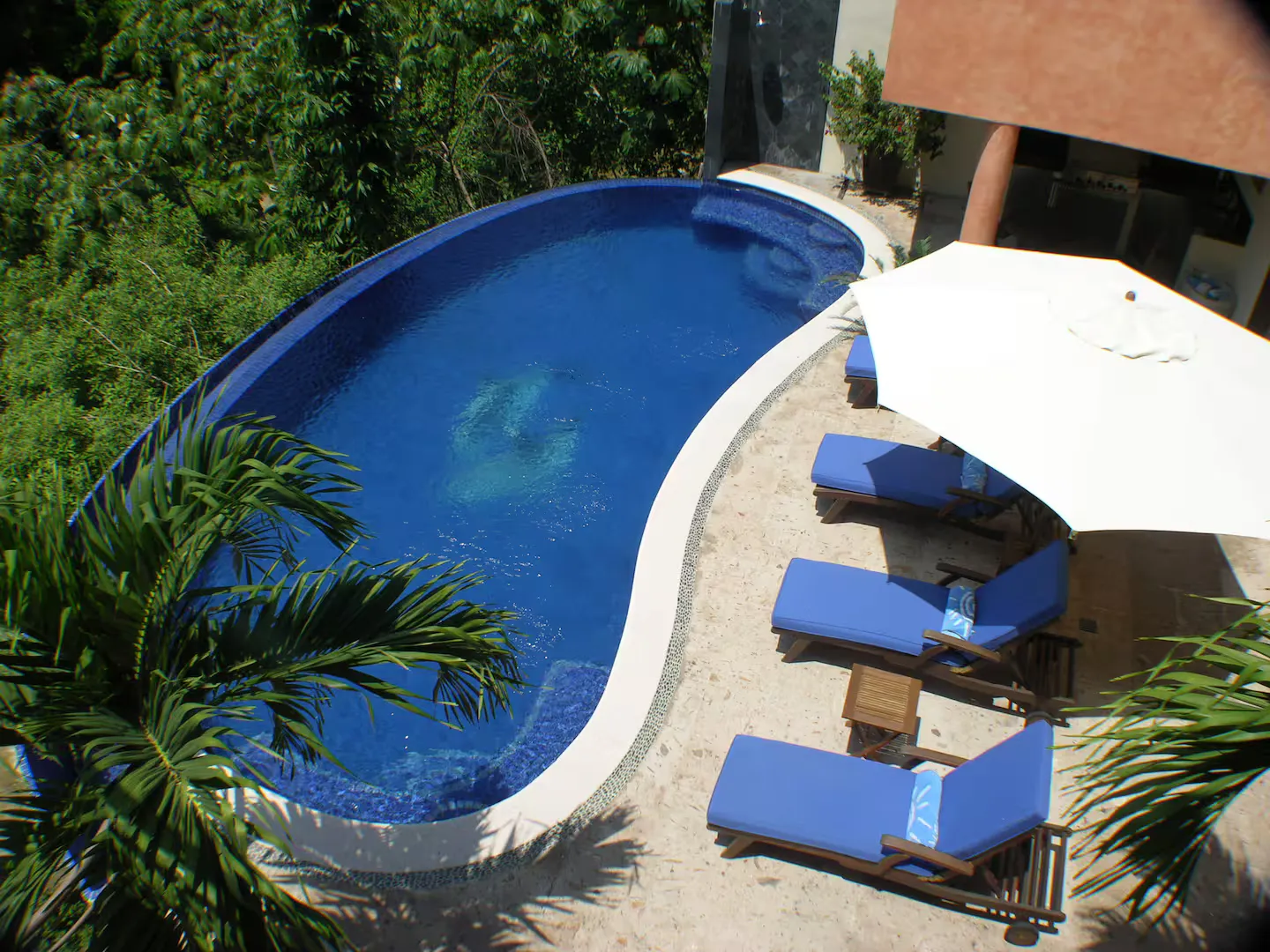 Casa La Bomba