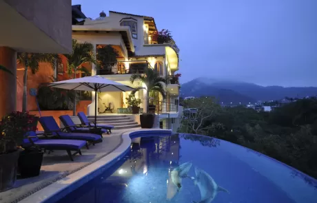 Casa La Bomba